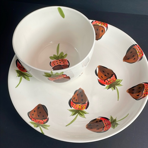 Strawberry Fondue 101 Tabletops Unlimited Serving 13” Serving Platter Bowl 2 PC - Picture 1 of 7
